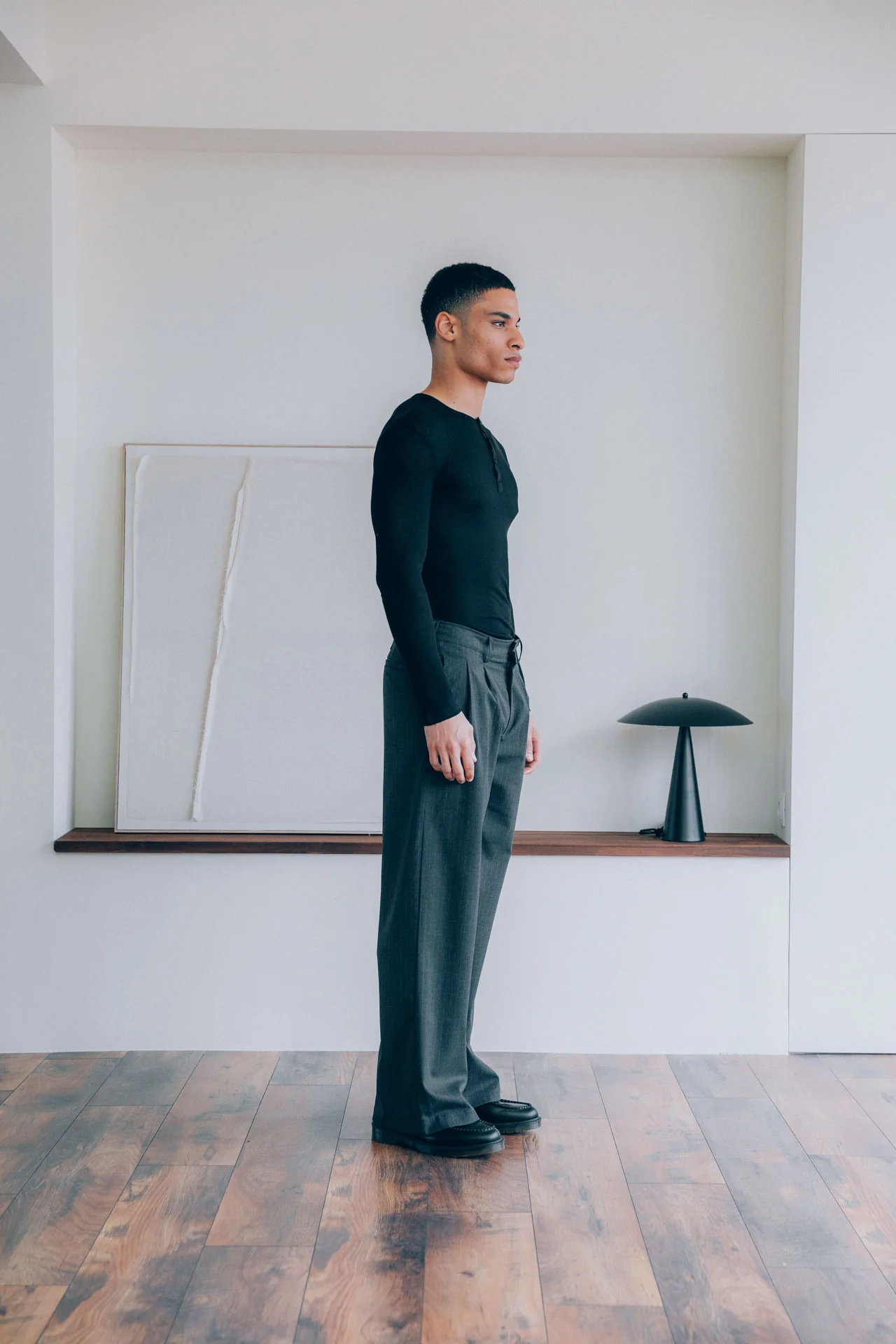 Hugh Tencel Henley, Black - Image 4